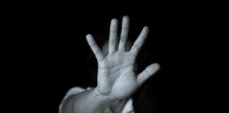 “SIGNAL FOR HELP” E RETE CONTRO LA VIOLENZA DI GENERE